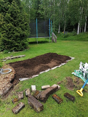 uusi perennapenkki 10.6.2024 2